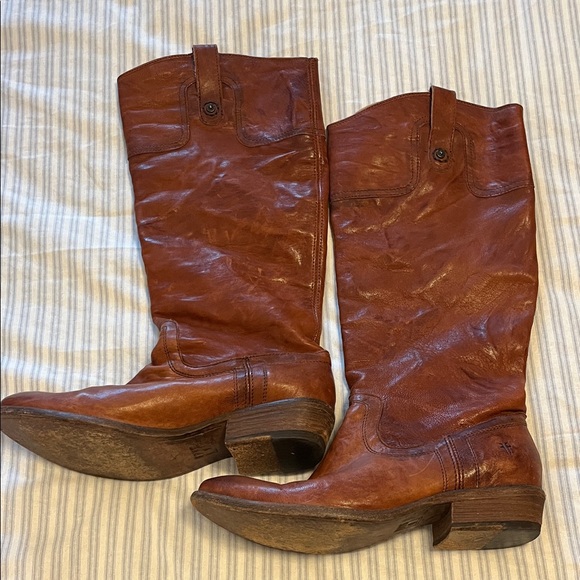 Frye Women's Brown Leather Knee-High Western style Boots - Picture 3 of 8
